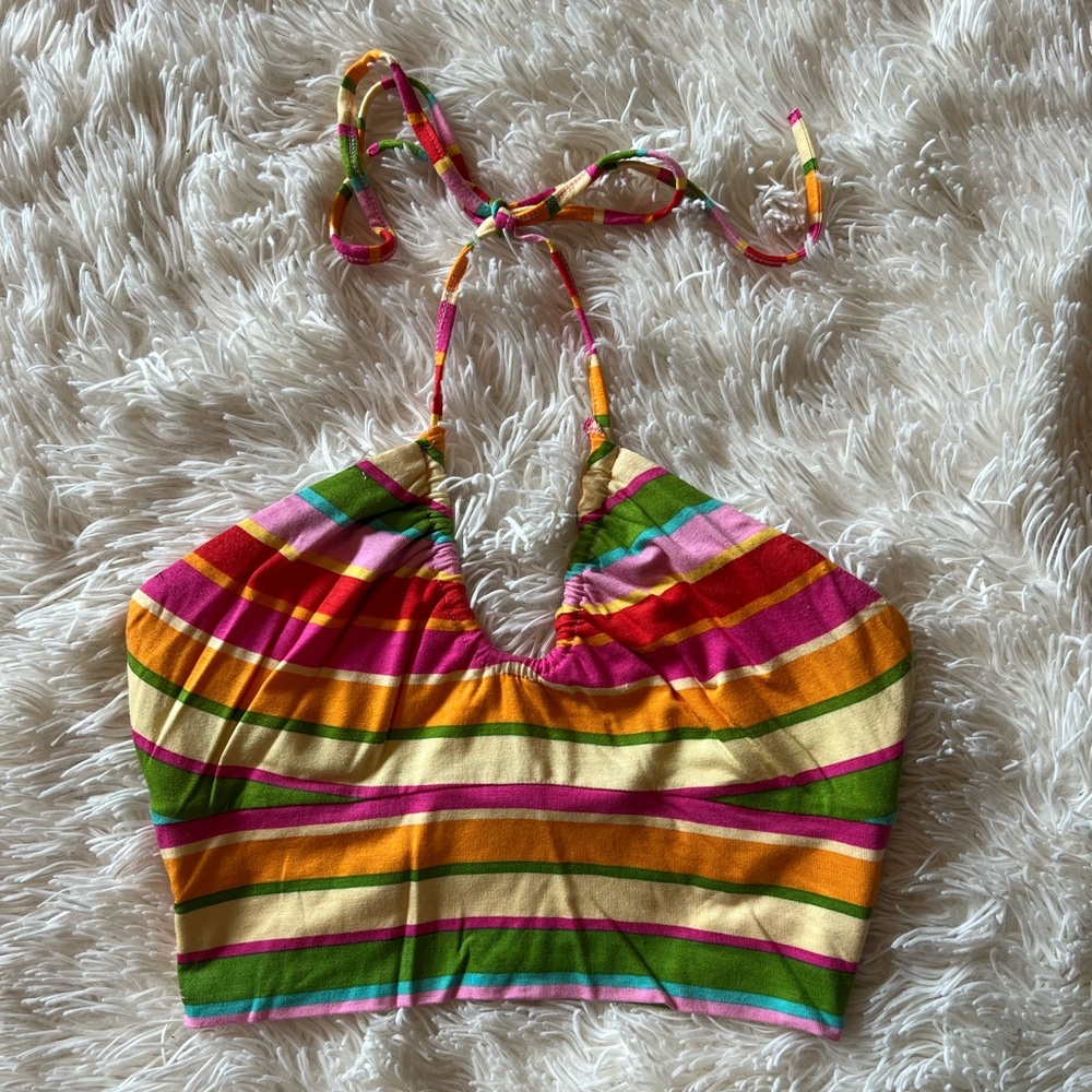 Cropped halter top